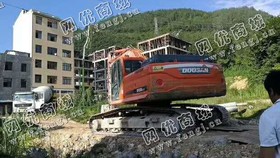 出售一台斗山260-7挖掘机