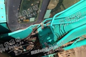 出售一台神钢200挖掘机