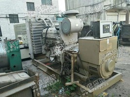 出售一台康明斯440KW发电机组