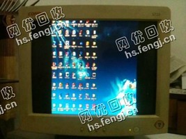 老式17寸电脑显示器回收