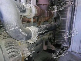 收购劳斯莱斯700KW发电机组
