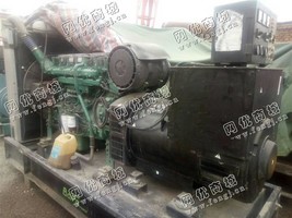 出售一台沃尔沃450KW发电机组