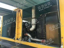 出售一台康明斯300KW发电机组