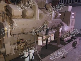 出售一台康明斯800KW发电机组