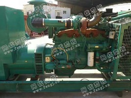 出售一台康明斯250KW发电机组