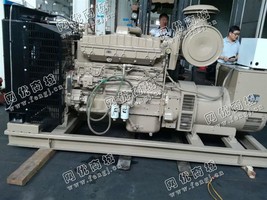 出售一台康明斯250KW发电机组
