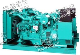收购康明斯400KW发电机