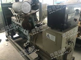 出售一台重汽200KW发电机组