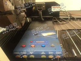 出售一台数控镭射雕刻激光机
