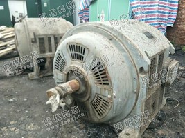 出售一台JS158-4  680KW/6000V三相异步电动机了