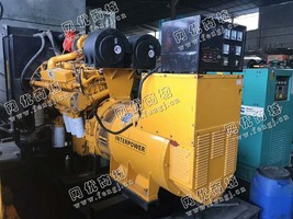 出售一台康明斯550KW发电机组