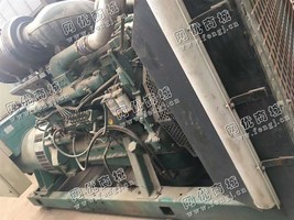 出售一台沃尔沃400KW发电机组