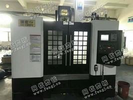 出售一台17年850加工设备