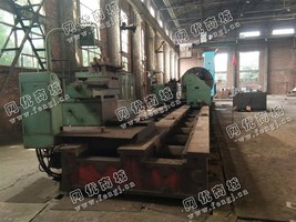 出售一台CQ61250A普通车床，导轨2300