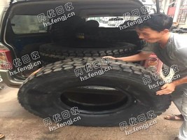 23.5铲车轮胎回收