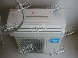 美的1.5p挂式空调回收