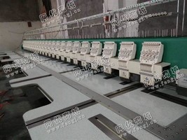 出售2台2016年方成924一330头距绣花机
