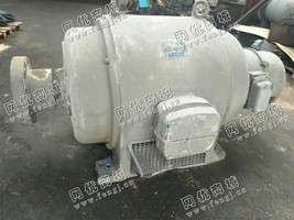 出售一台JR148-8  380KW/380V三相异步电动机