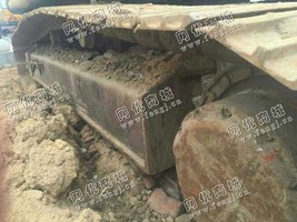 出售一台二手2011年卡特320D挖掘机