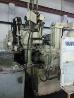 出售04年，铝台250T压铸机