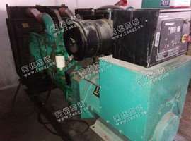 4台6LT康明斯200千瓦发电机出售